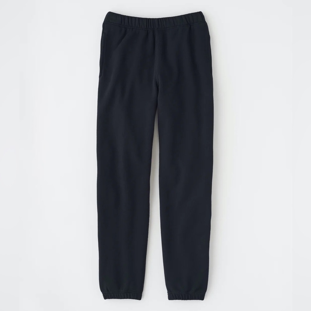 KOTN | ESSENTIAL SWEATPANT